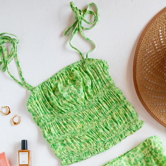Charlie Holiday Nixon Top Floral Smocked Tie Strap Crop Tank Green NWT Size 6 - Picture 1 of 9